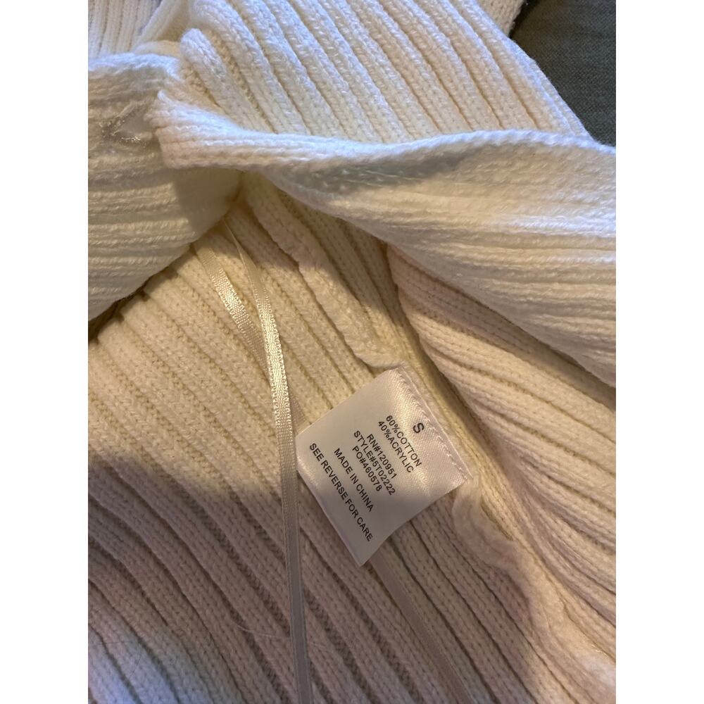 NEW Cream Ribbed Button Up Sleeveless Sweater Vest Small - Picture 5 of 5